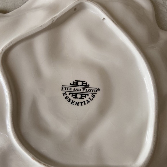 Fitz and Floyd Christmas canapé plate - Picture 2 of 2